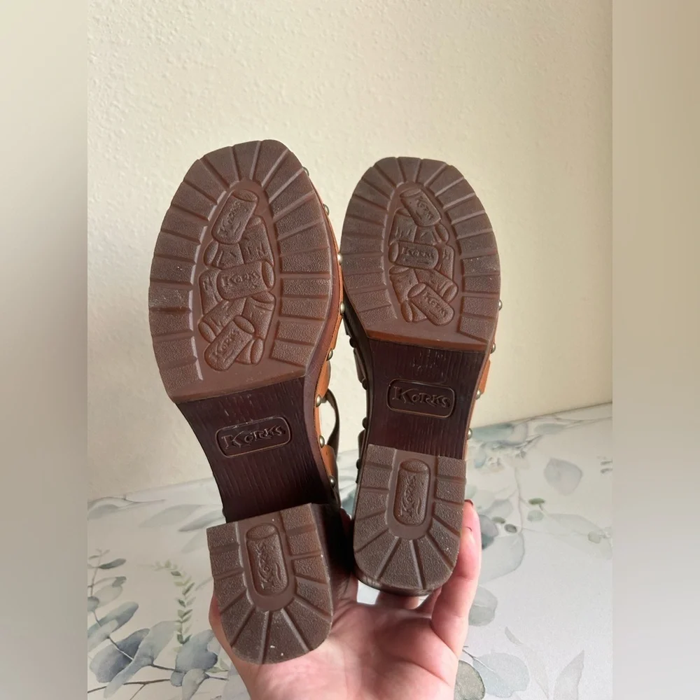 Korks Whitney Platform Heels